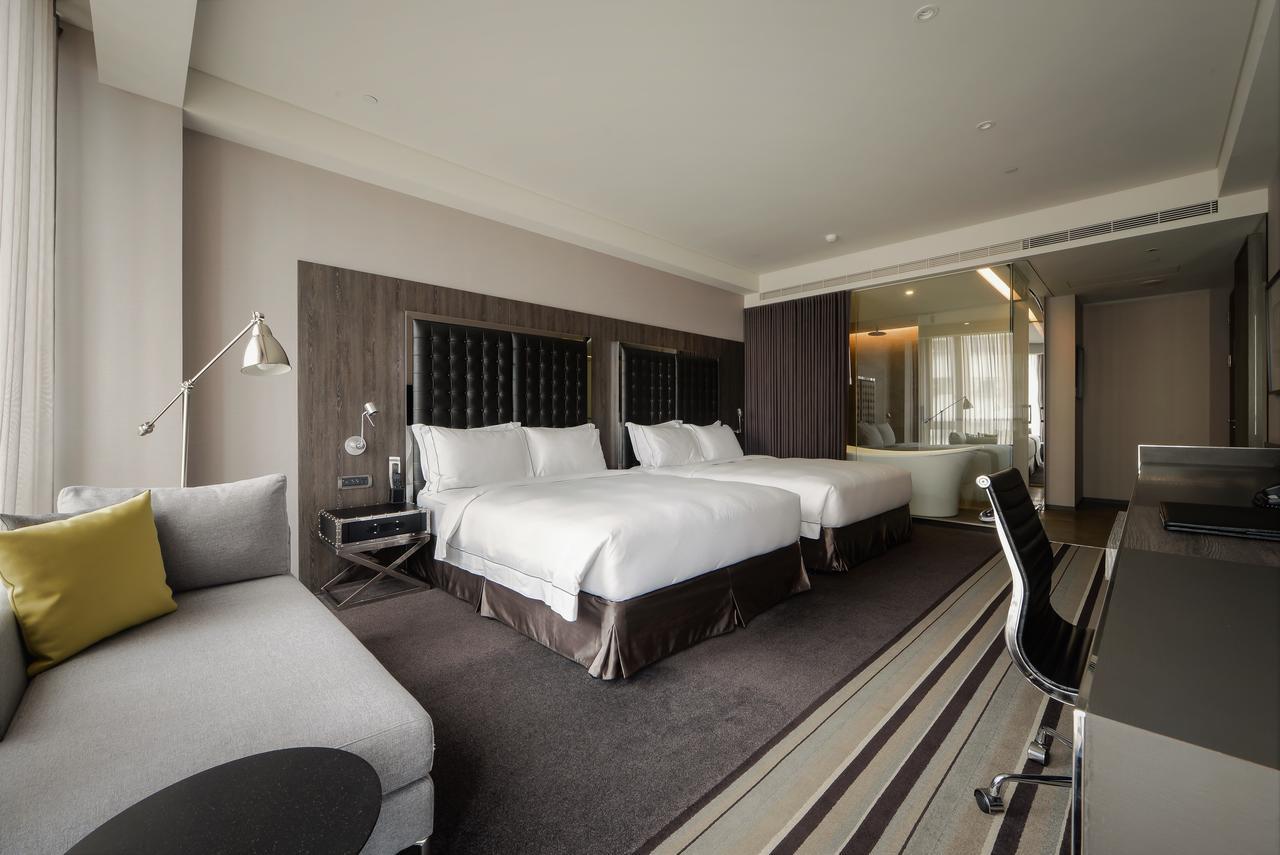Starhaus Hotel Каосюн Екстериор снимка